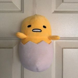 Cute Gudetama Sanrio plush toy